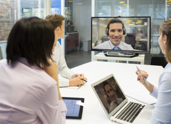 Business Communication with Collaboration Tools