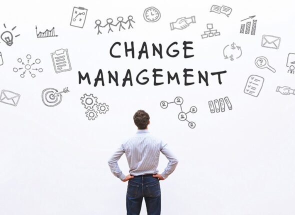 Managing Change in Dynamic and Digital Environments
